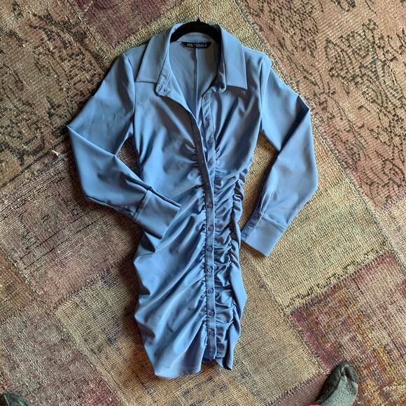 MEDIUM Zara Ruched Draped Fitted Full Button Up Down Blue Mini Shirt Dress - Picture 1 of 3